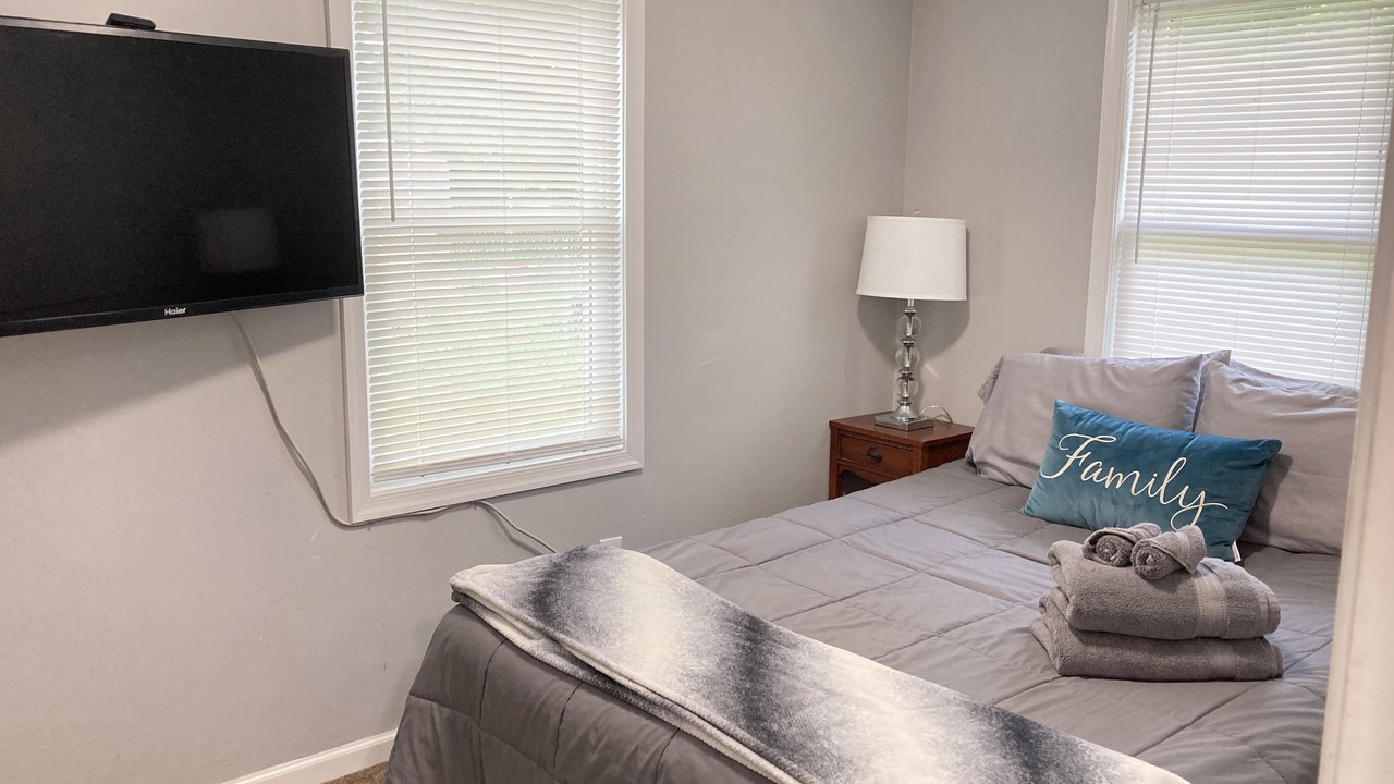Photo of Bedroom in Stonehouse