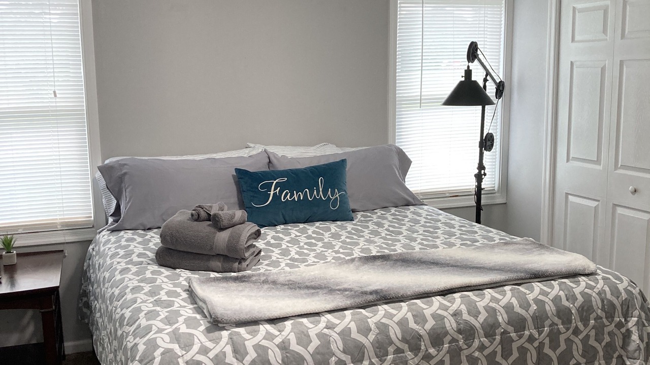 Photo of Bedroom in Stonehouse