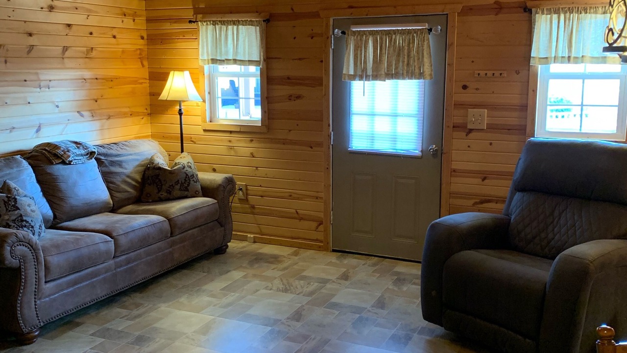 Photo of Livingroom in South Webster