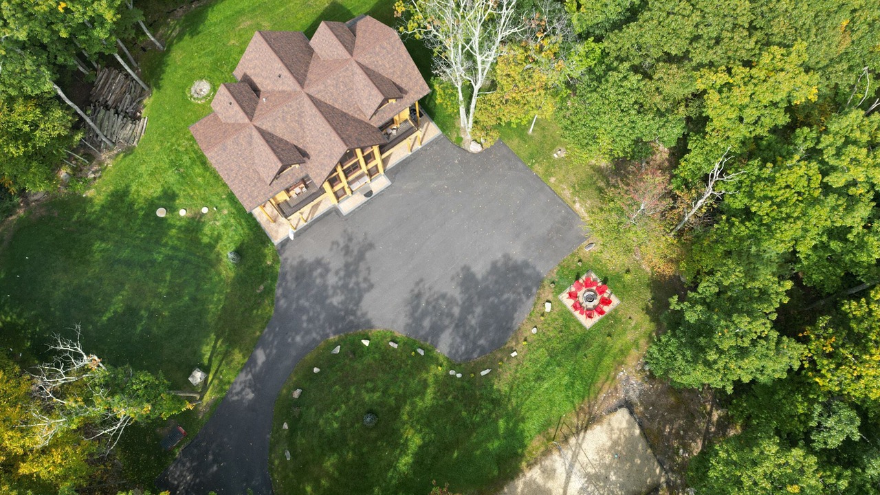 Photo of Outdoor in Henryville