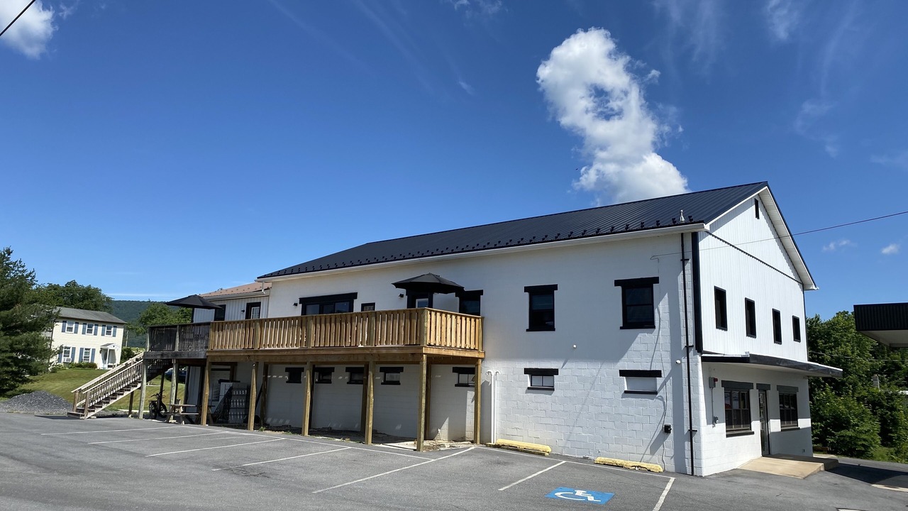 Photo of Outdoor in Newville