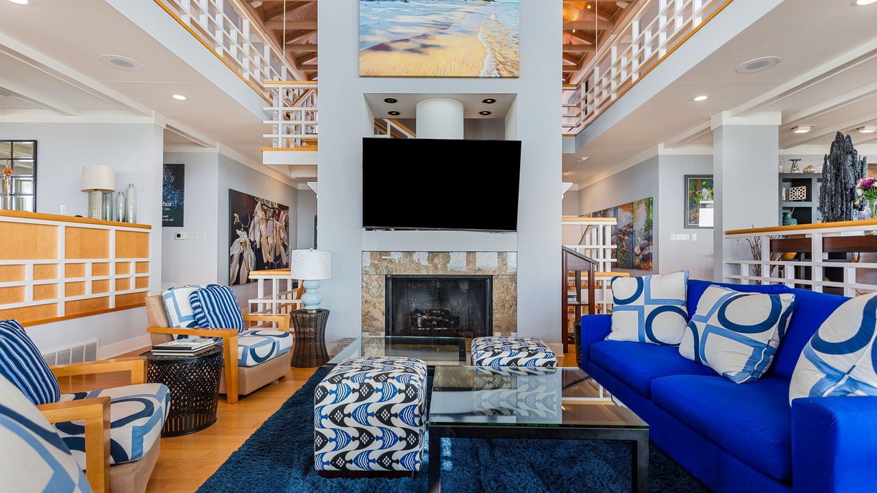 Photo of Livingroom in Saugatuck
