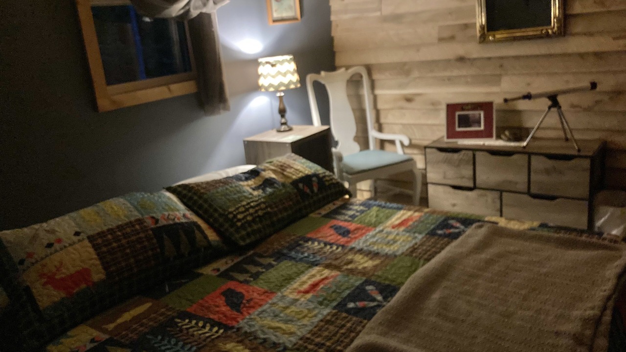 Photo of Bedroom in French Creek
