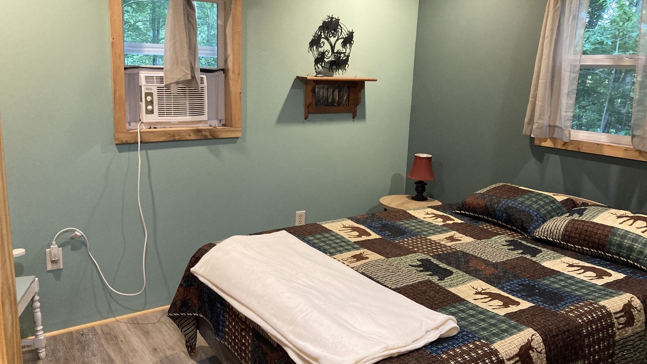 Photo of Bedroom in French Creek
