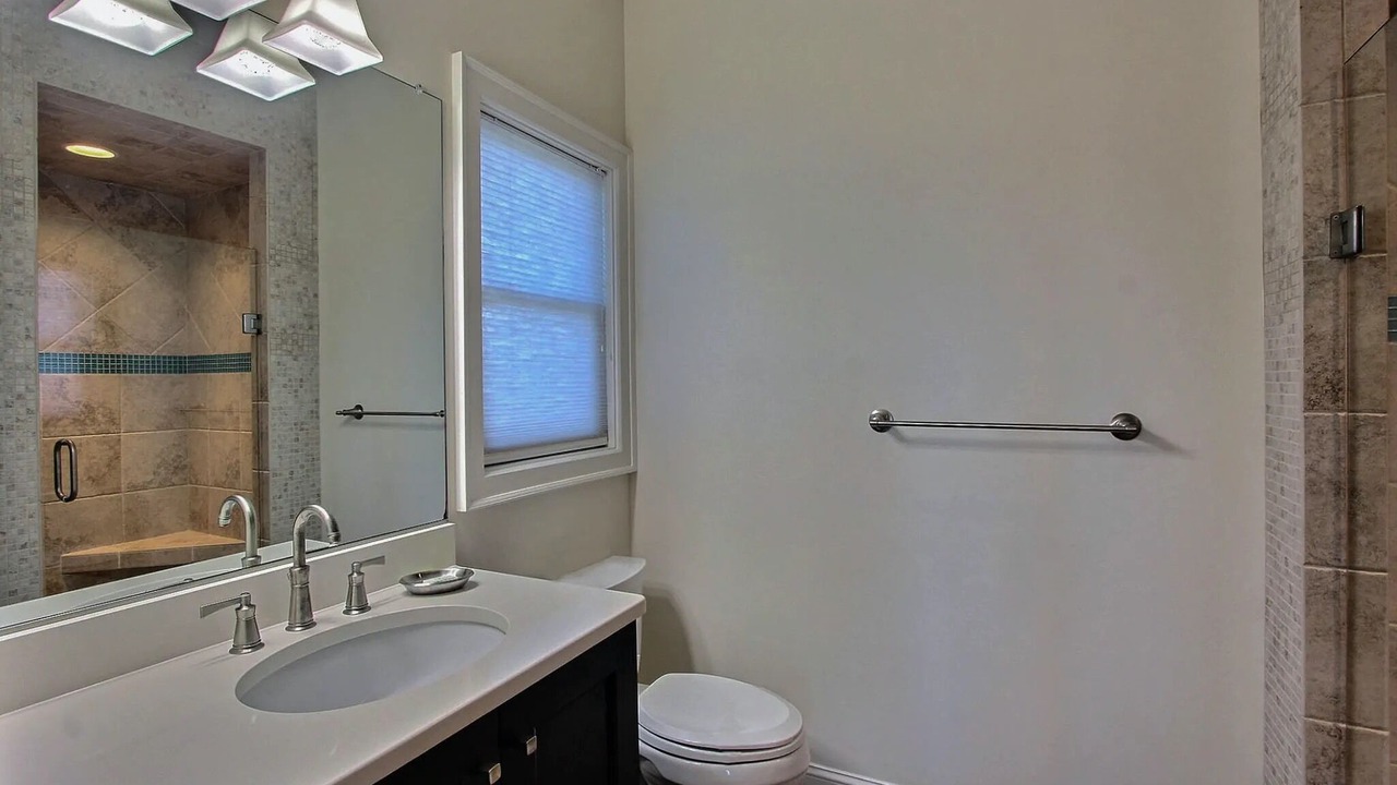 Photo of Bathroom in Buxton