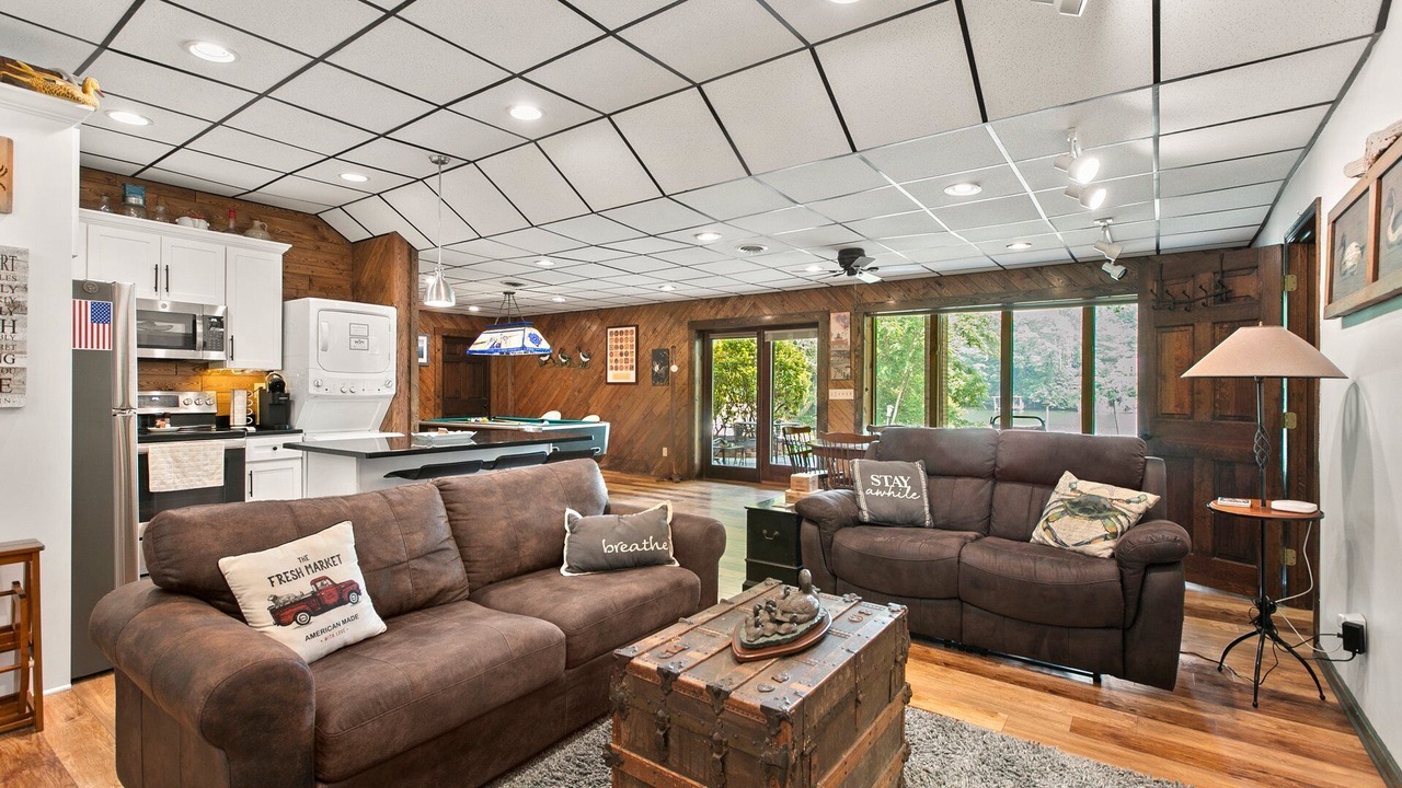 Photo of Livingroom in California