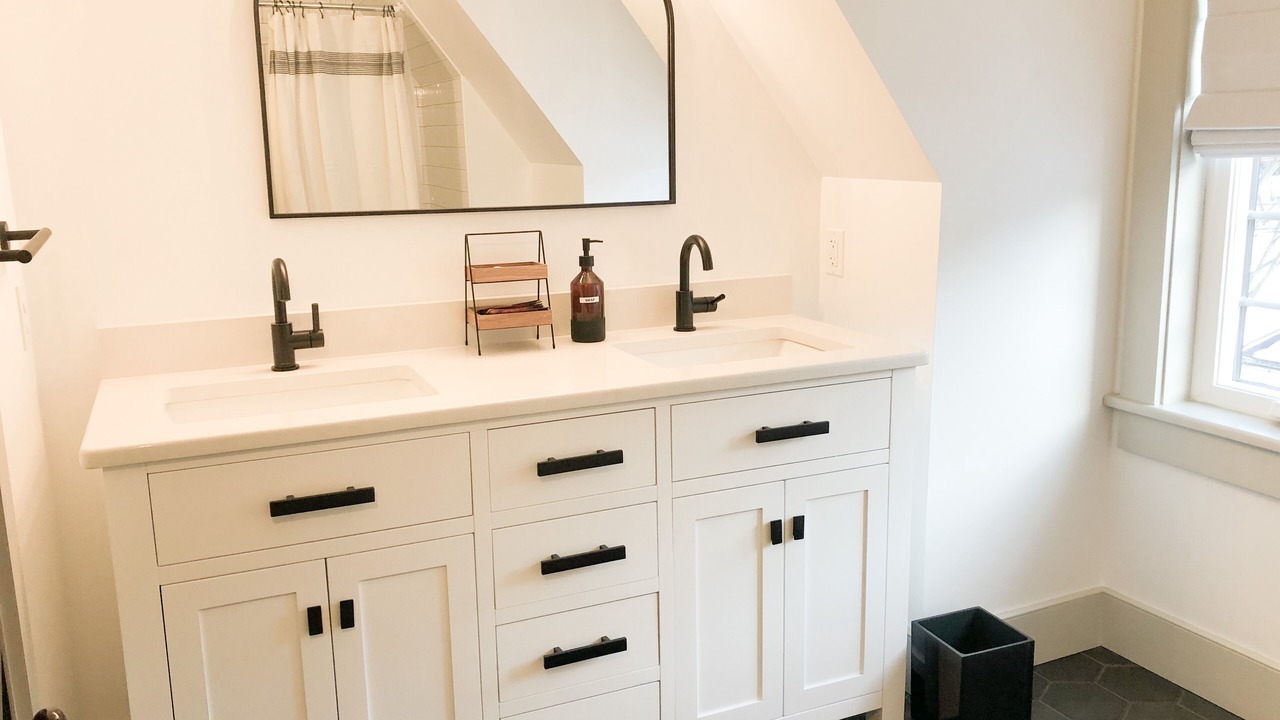 Photo of Bathroom in Lewisburg