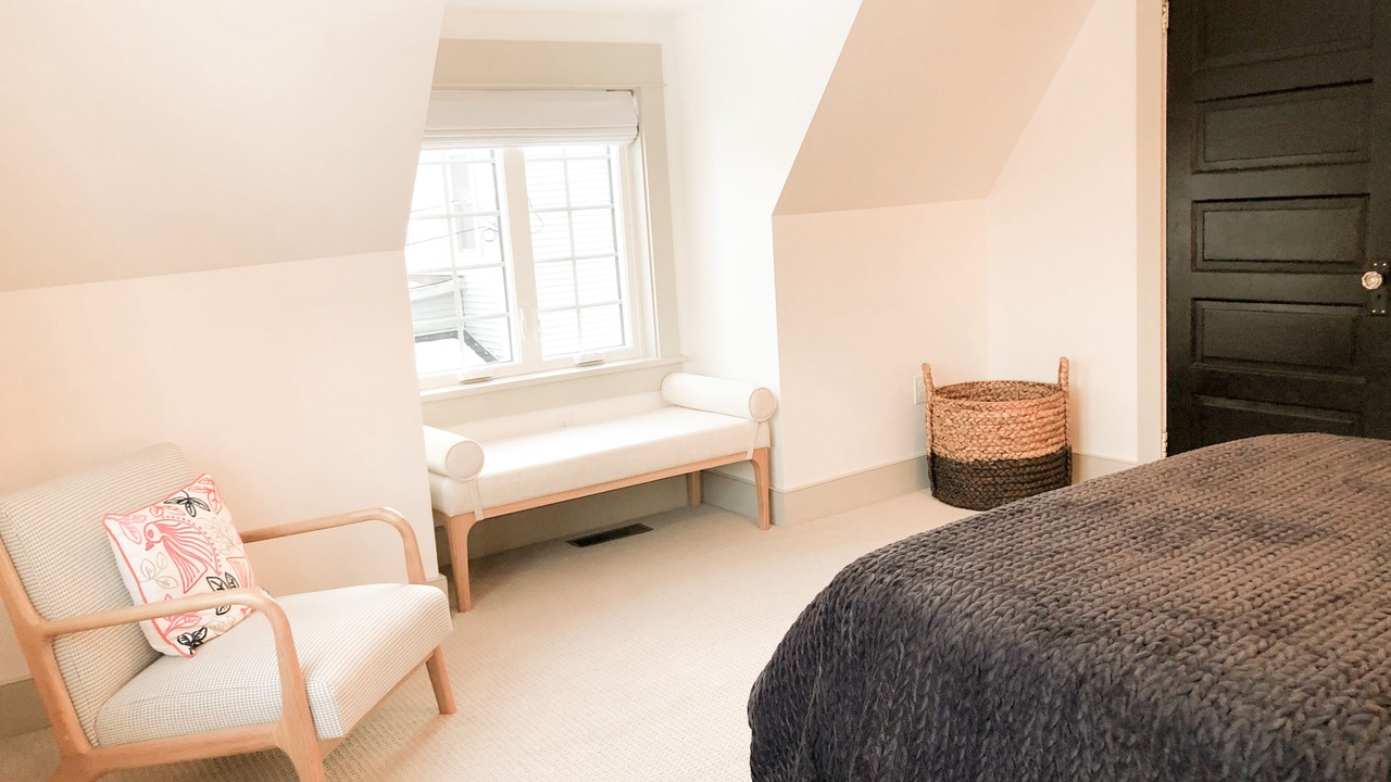Photo of Bedroom in Lewisburg