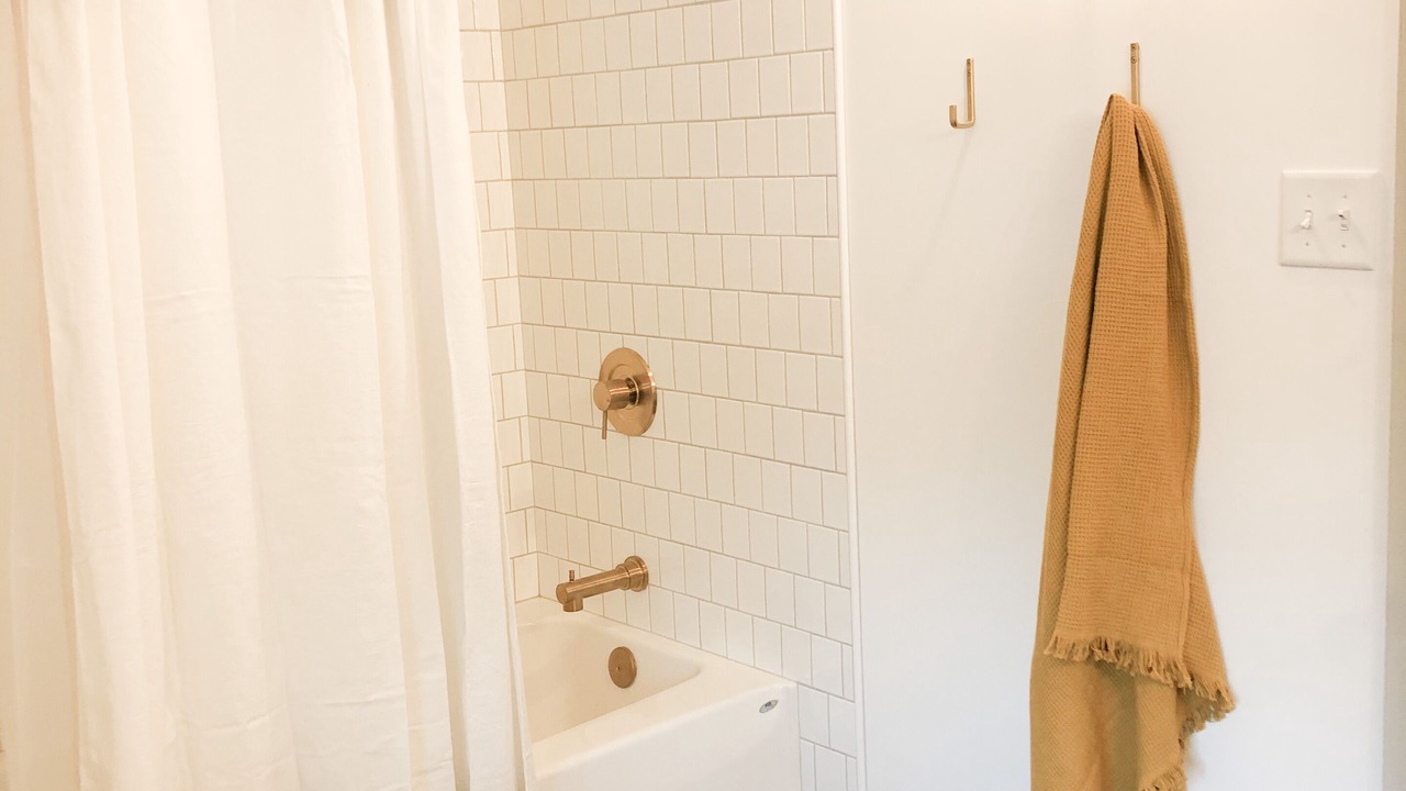 Photo of Bathroom in Lewisburg