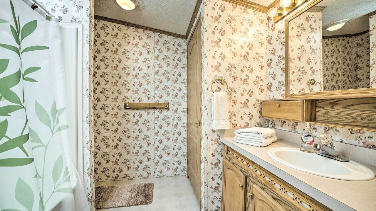 Photo of Bathroom in Benezette