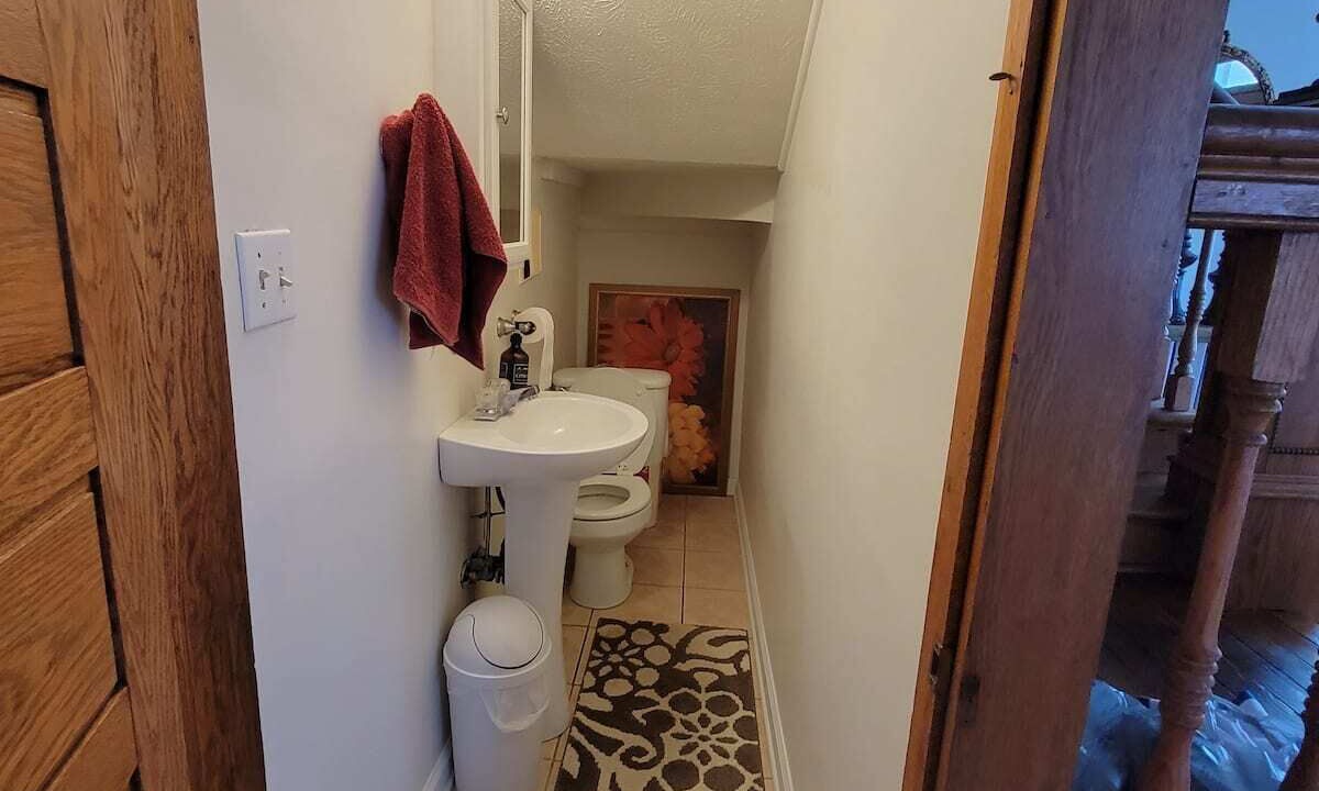 Photo of Bathroom in Garrett