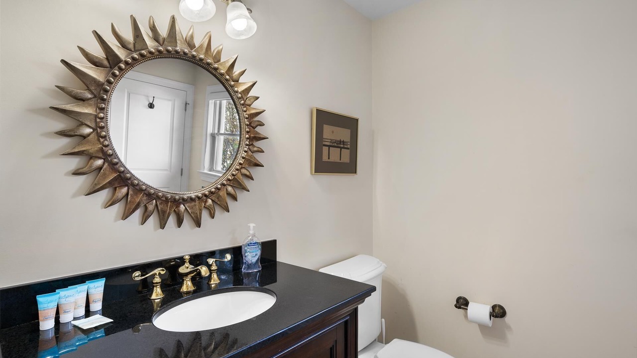 Photo of Bathroom in Avalon