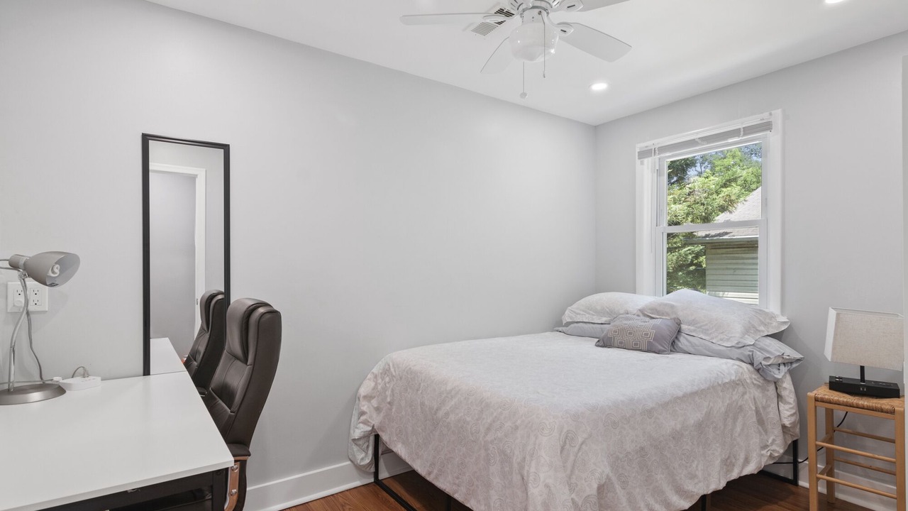 Photo of Bedroom in Silver Spring