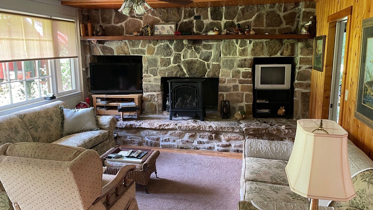 Photo of Livingroom in Rye Valley