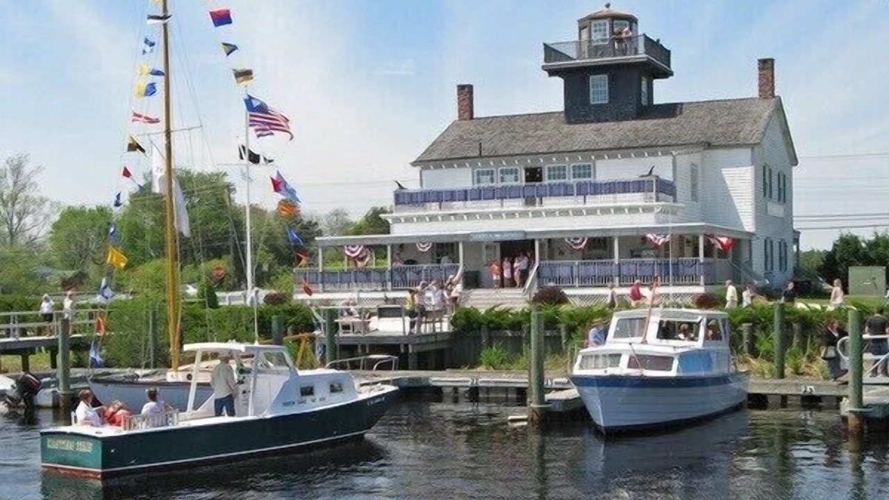 Photo of Others in Mystic Island