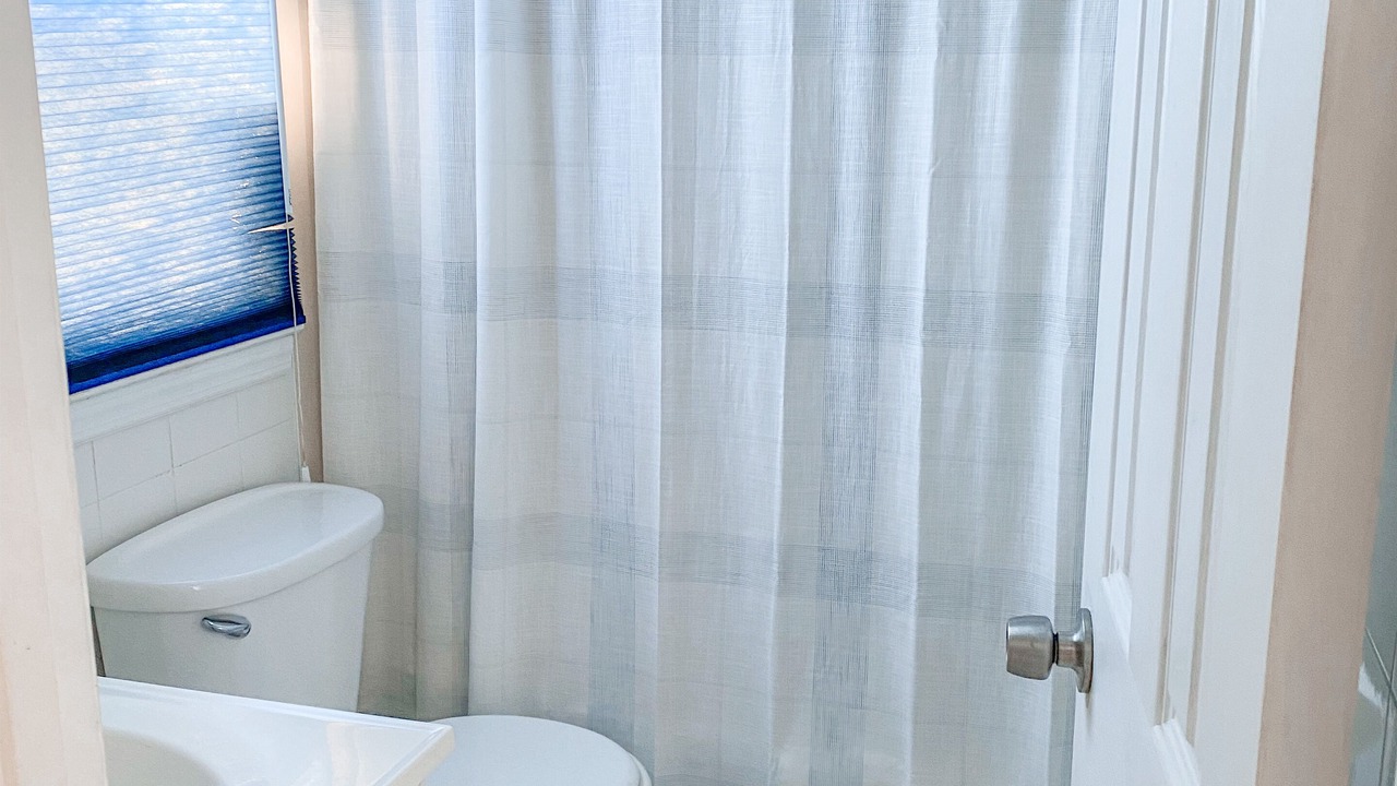 Photo of Bathroom in Mystic Island