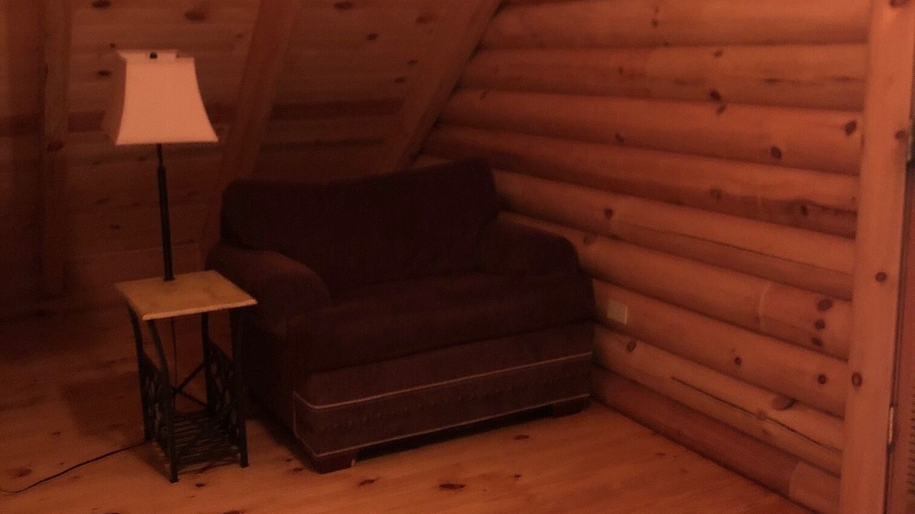 Photo of Livingroom in Oneida