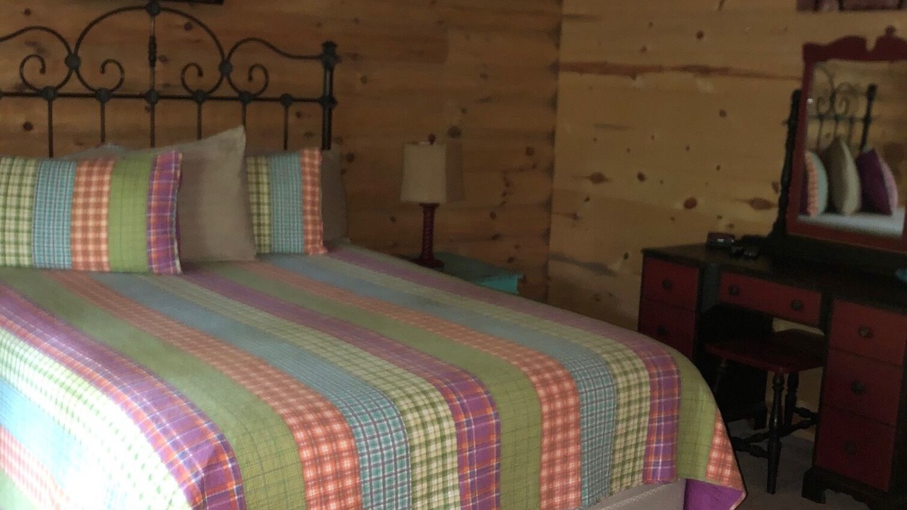 Photo of Bedroom in Oneida