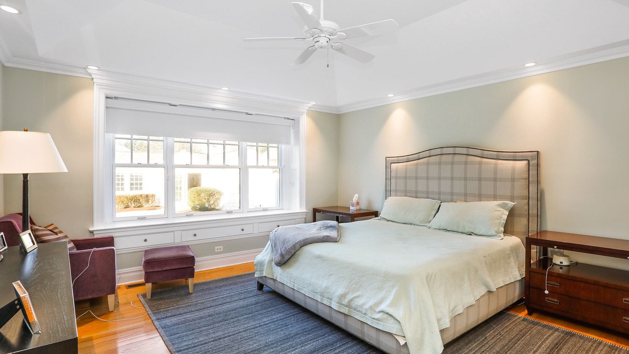 Photo of Bedroom in Spring Lake