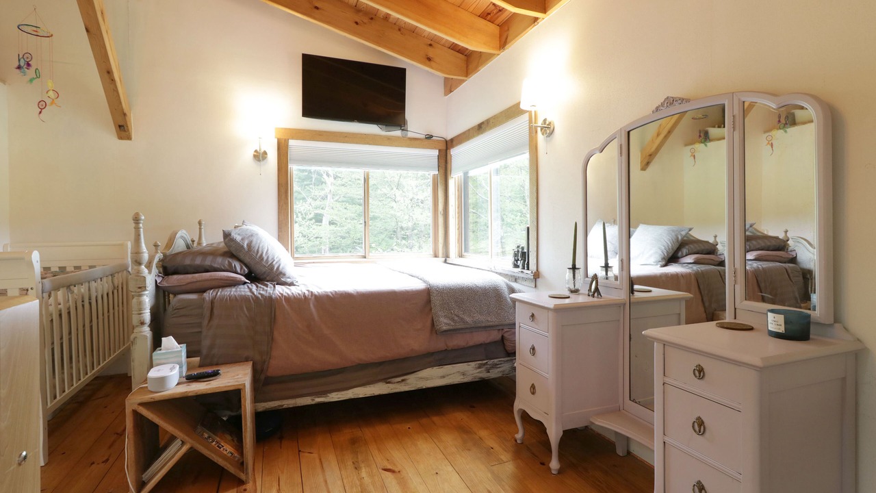 Photo of Bedroom in Spring Mills