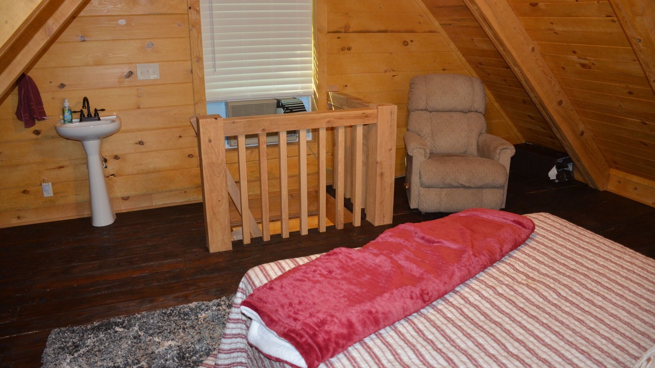 Photo of Bedroom in Meadville
