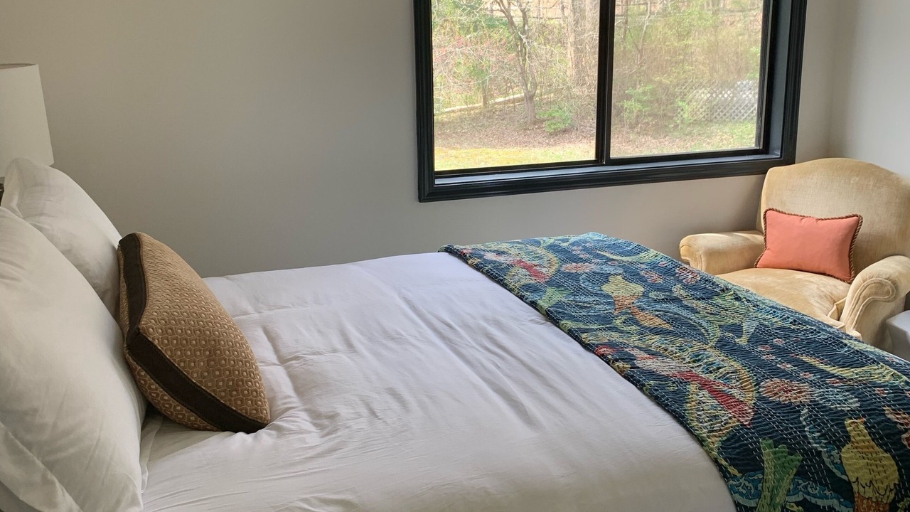 Photo of Bedroom in Cedar Mountain