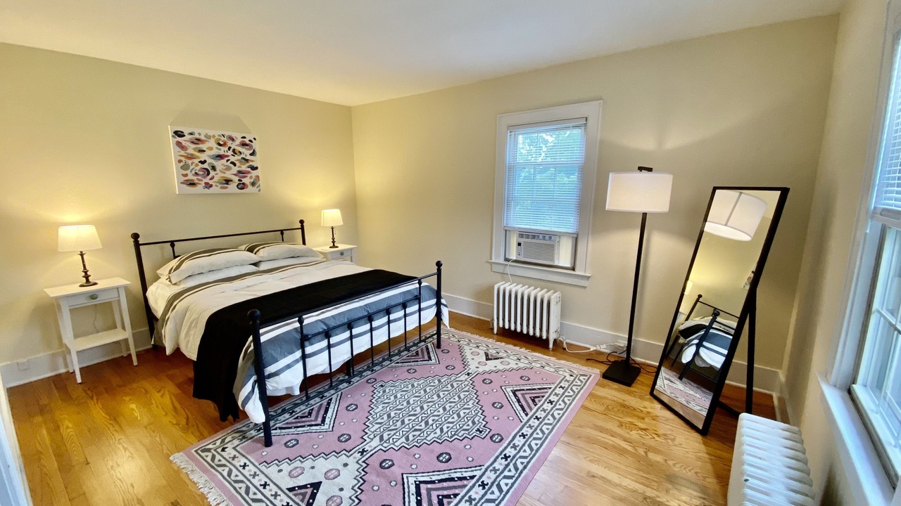 Photo of Bedroom in Saugerties