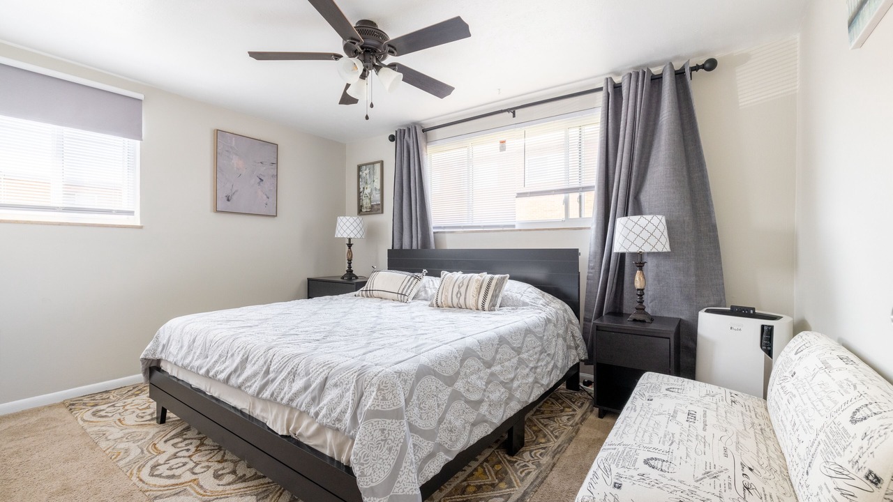 Photo of Bedroom in Fairview Park