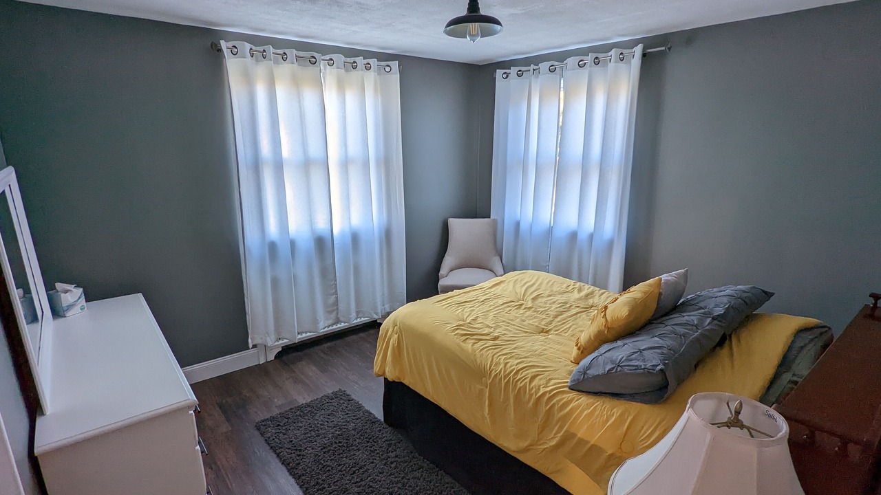 Photo of Bedroom in Sinking Spring