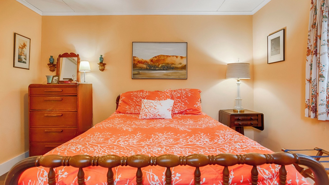 Photo of Bedroom in Penn Yan
