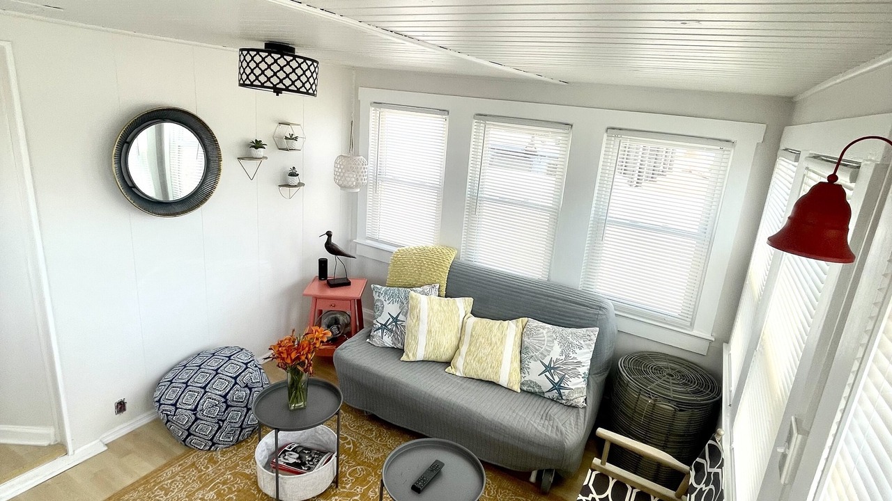Photo of Livingroom in Ship Bottom