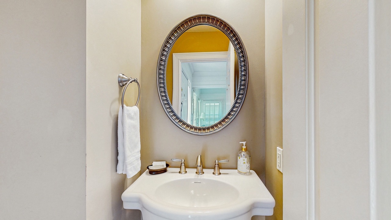 Photo of Bathroom in Pelican Bay