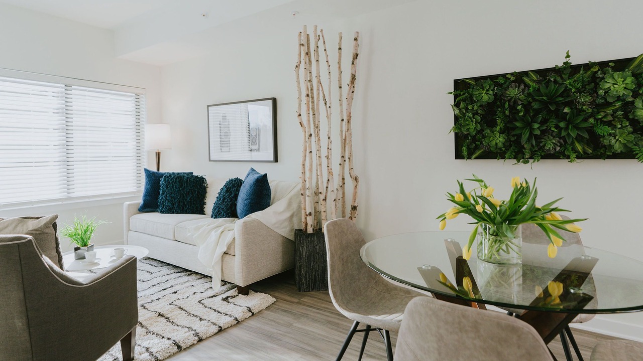 Photo of Livingroom in Town Center
