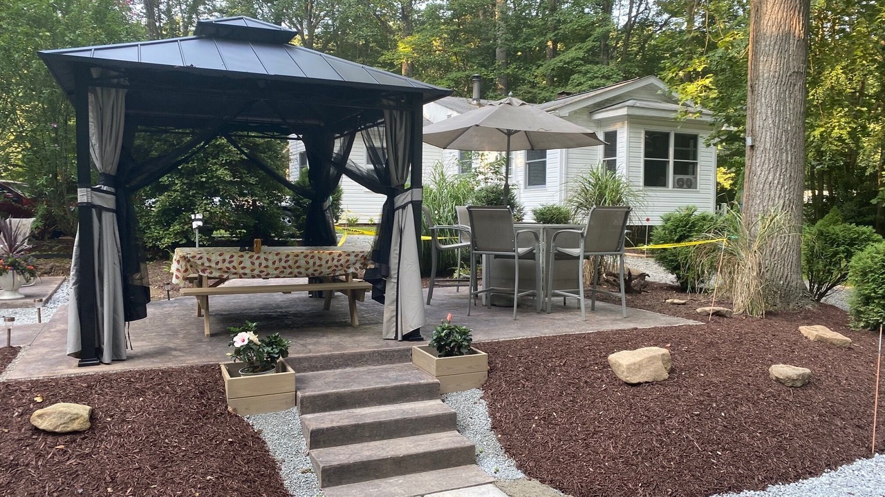 Photo of Outdoor in Normalville
