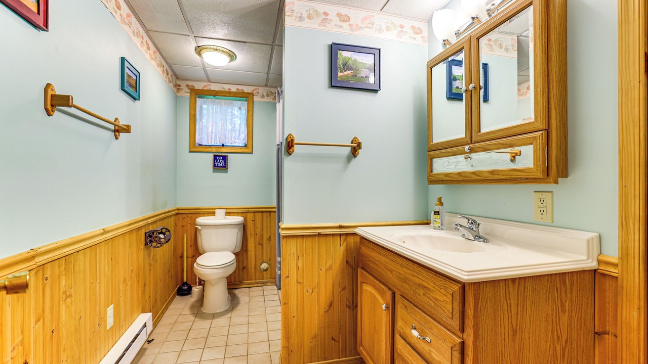 Photo of Bathroom in Greentown