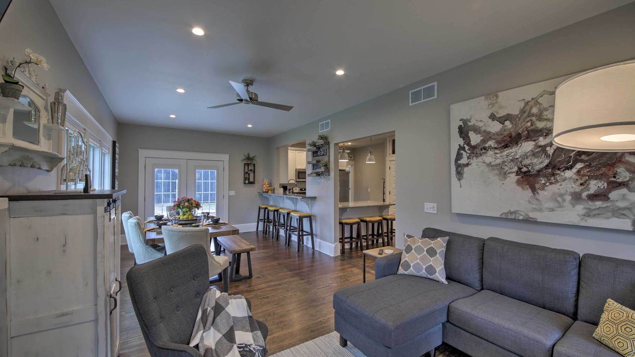 Photo of Livingroom in Vevay