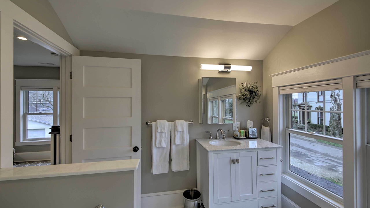 Photo of Bathroom in Vevay