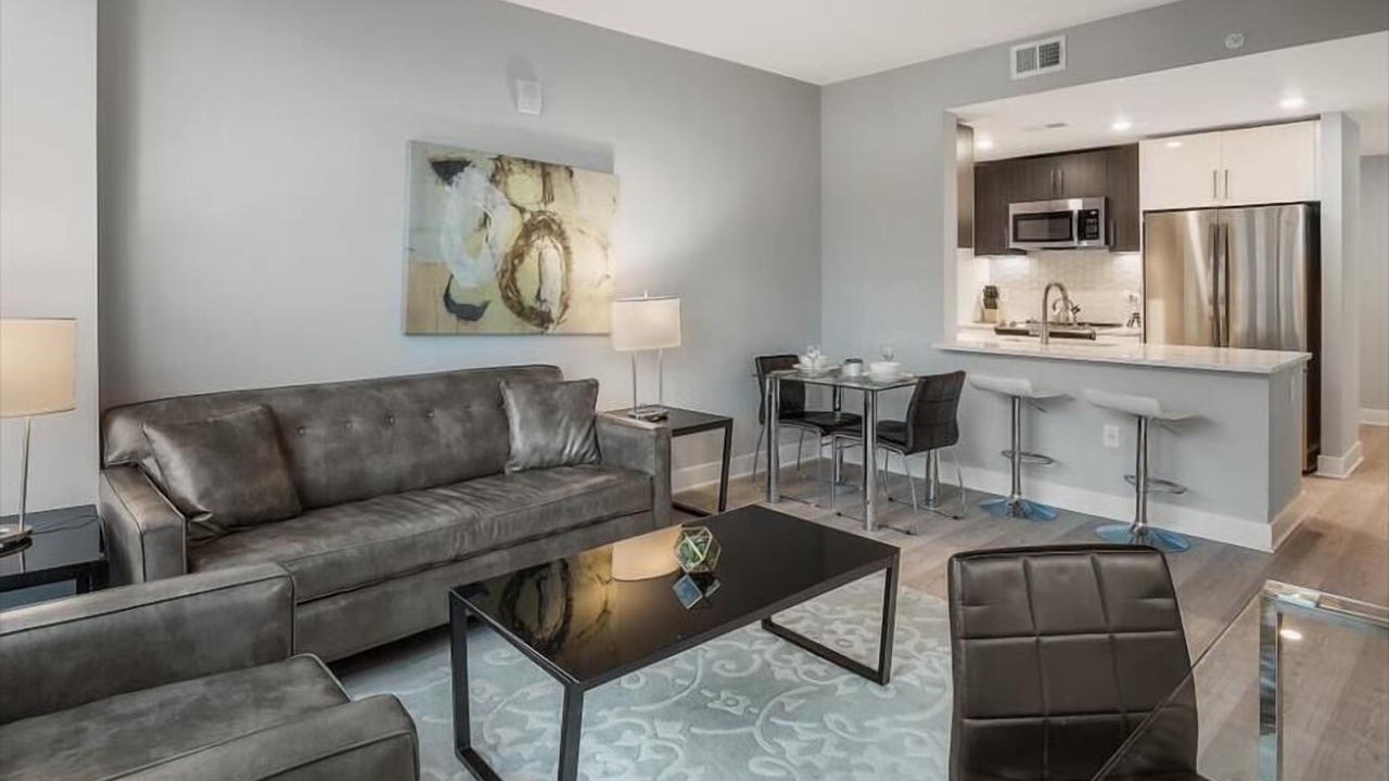 Photo of Bedroom in Woodmont Triangle