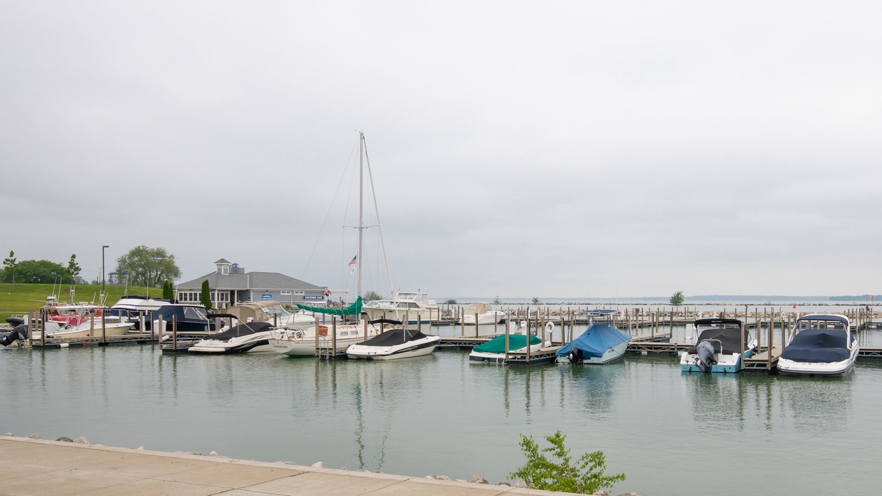 Photo of Others in Sandusky