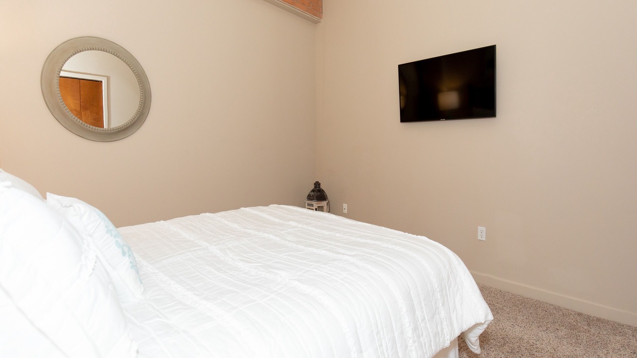 Photo of Bedroom in Sandusky