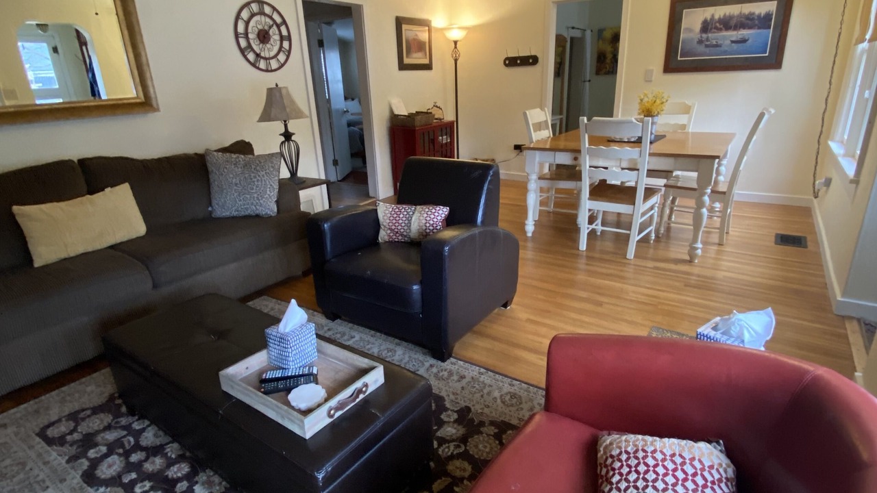 Photo of Livingroom in Fort Grounds