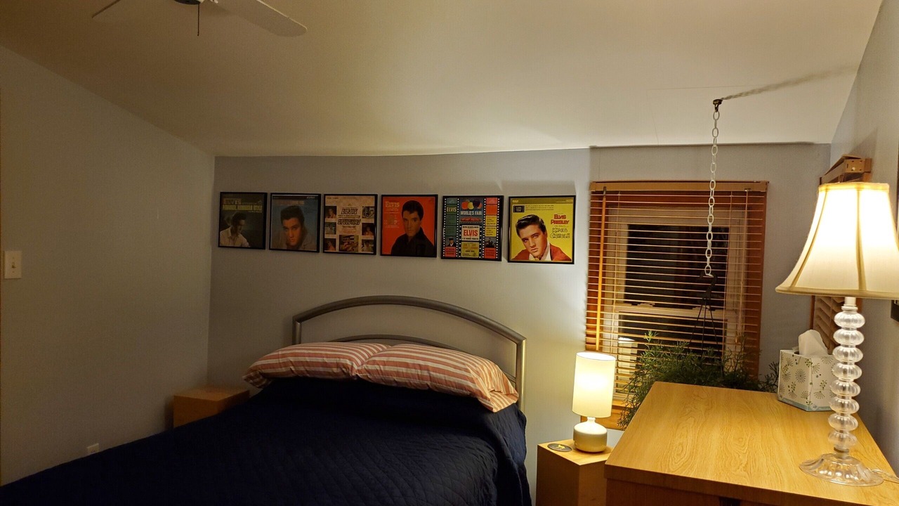 Photo of Bedroom in Bellefonte