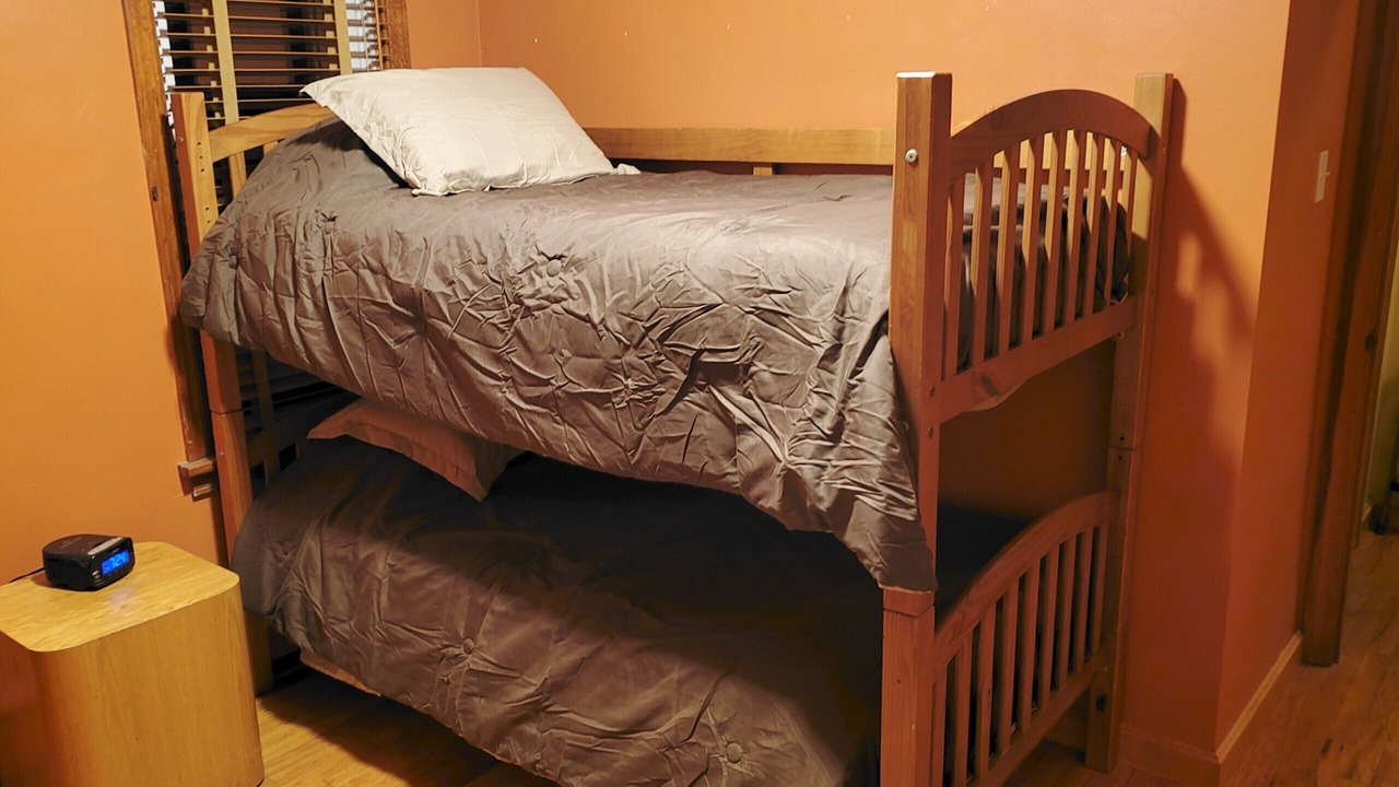 Photo of Bedroom in Bellefonte
