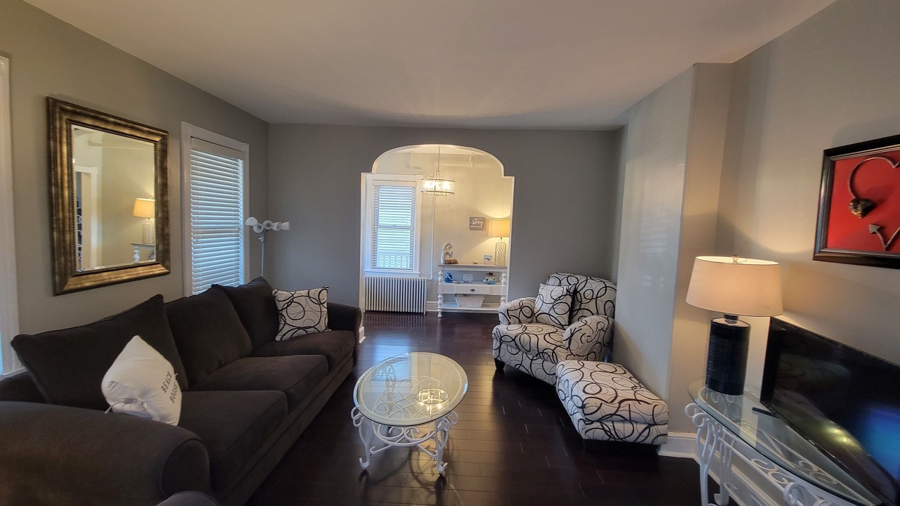Photo of Livingroom in North End
