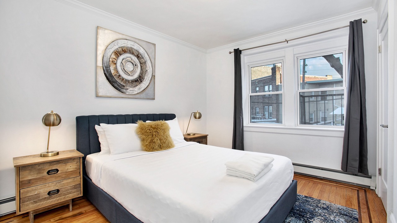 Photo of Bedroom in Harsimus Cove