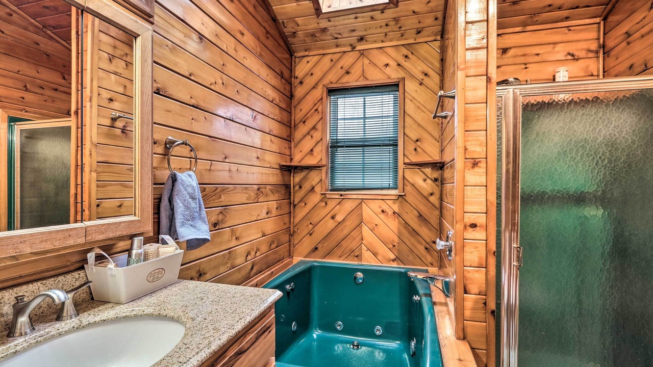 Photo of Bathroom in Henryville