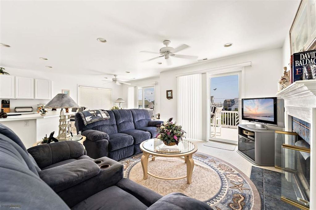 Photo of Livingroom in North Wildwood