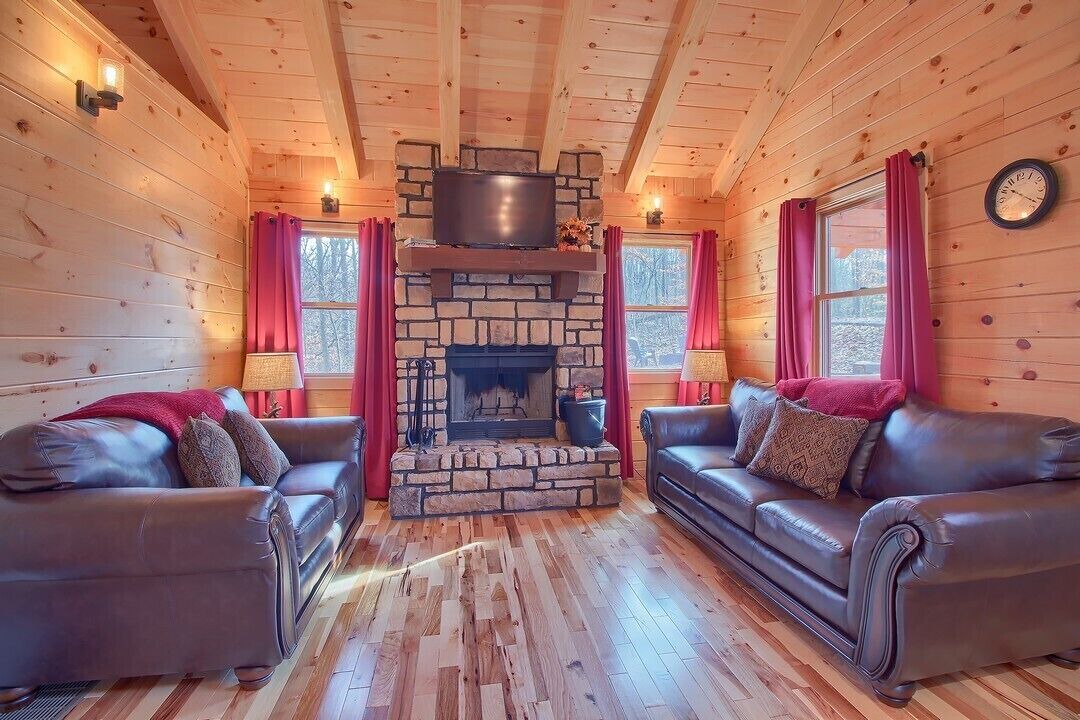 Photo of Livingroom in Carbon Hill