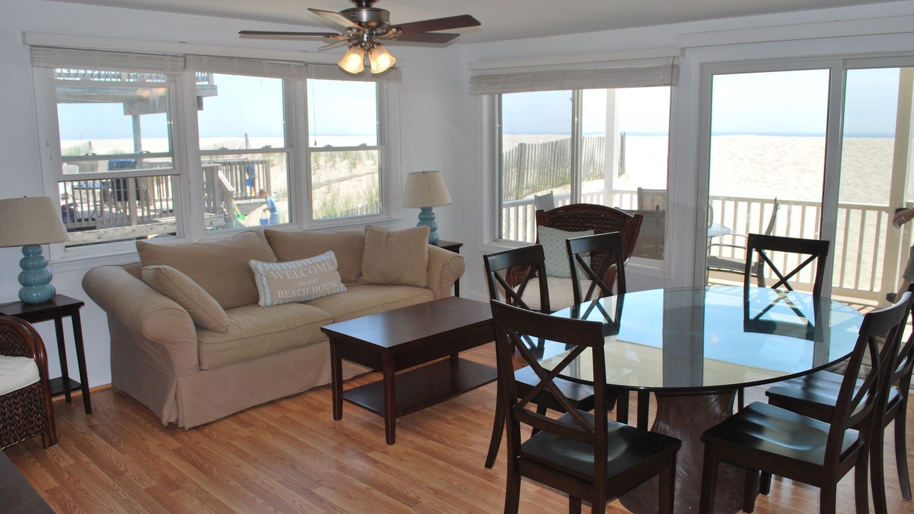 Photo of Livingroom in South Beach Haven