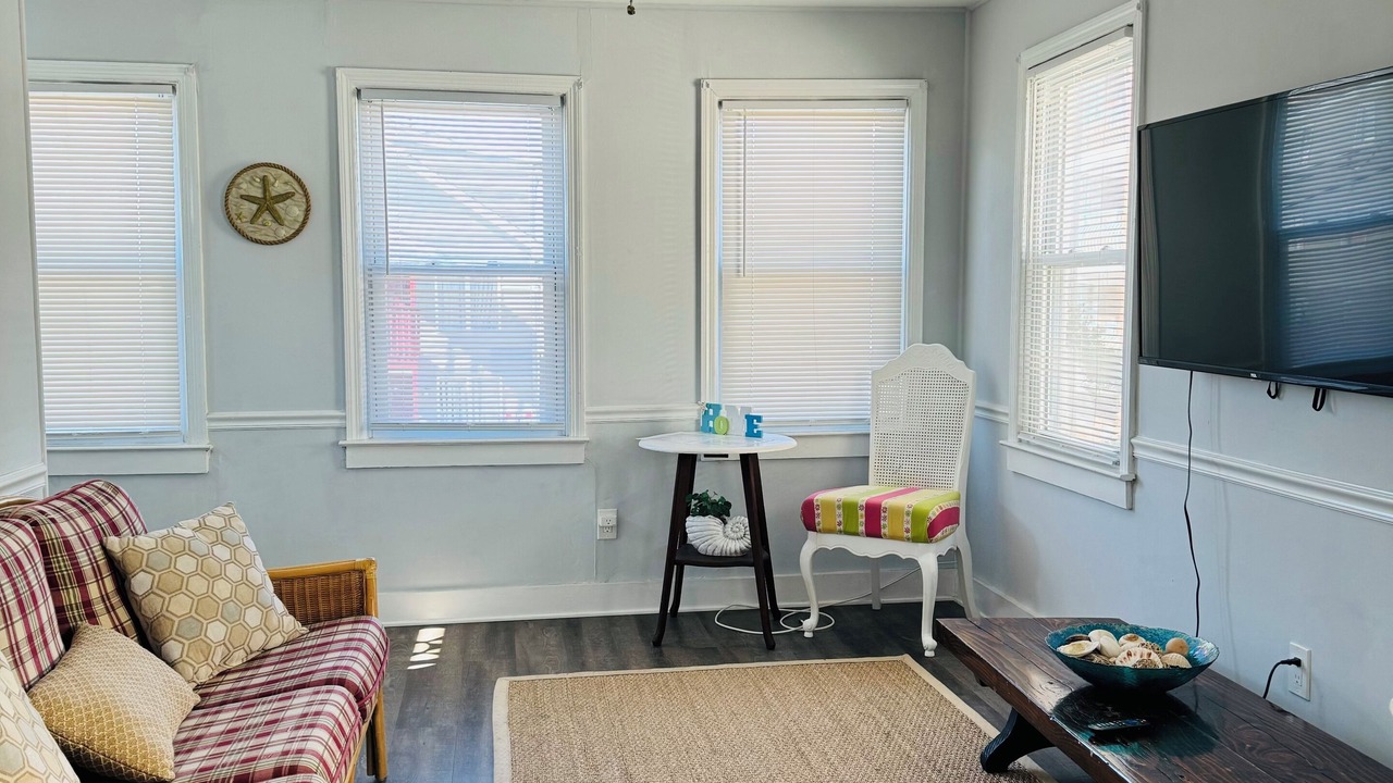 Photo of Livingroom in Ortley Beach